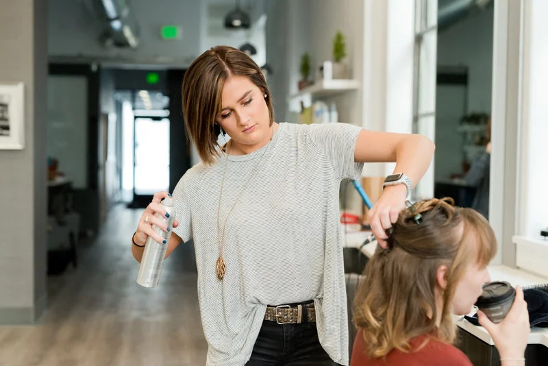 10 Secret Tips - Wedding Hair in Hot & Humid Weather