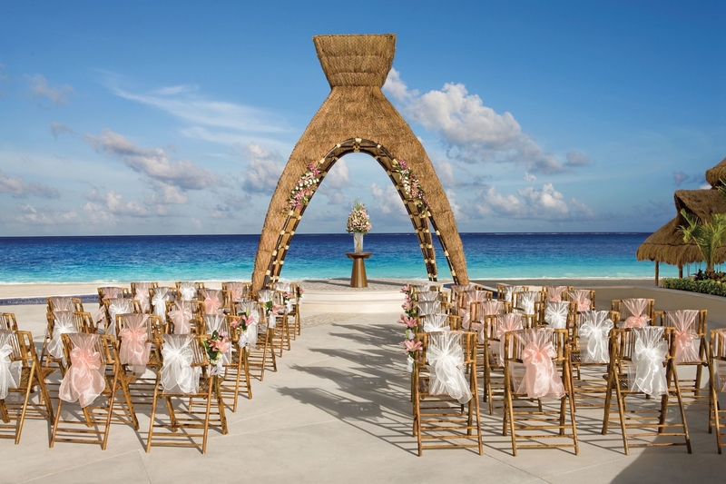 beach wedding gazebo cancun
