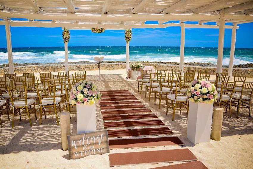 bahia principe beach wedding
