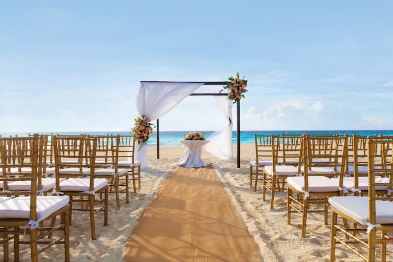 cancun wedding packages cost