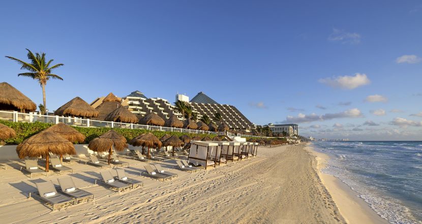 the beach at Paradisus Cancun