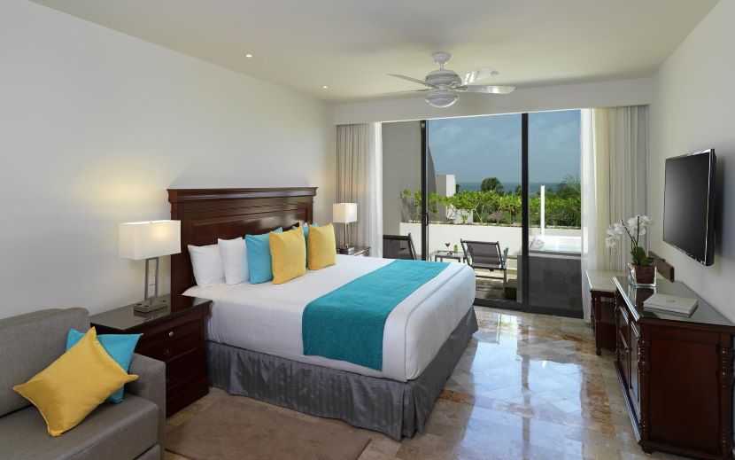 Premium Junior Suite Lagoon View at Paradisus Cancun