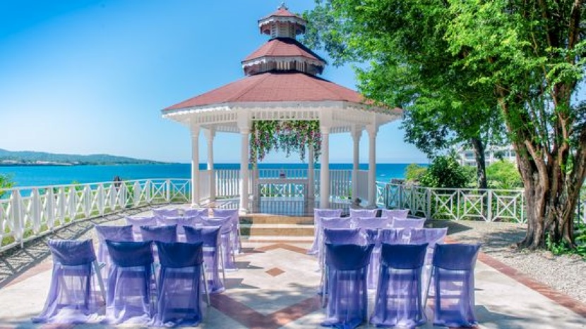 grand palladium jamaica wedding gazebo