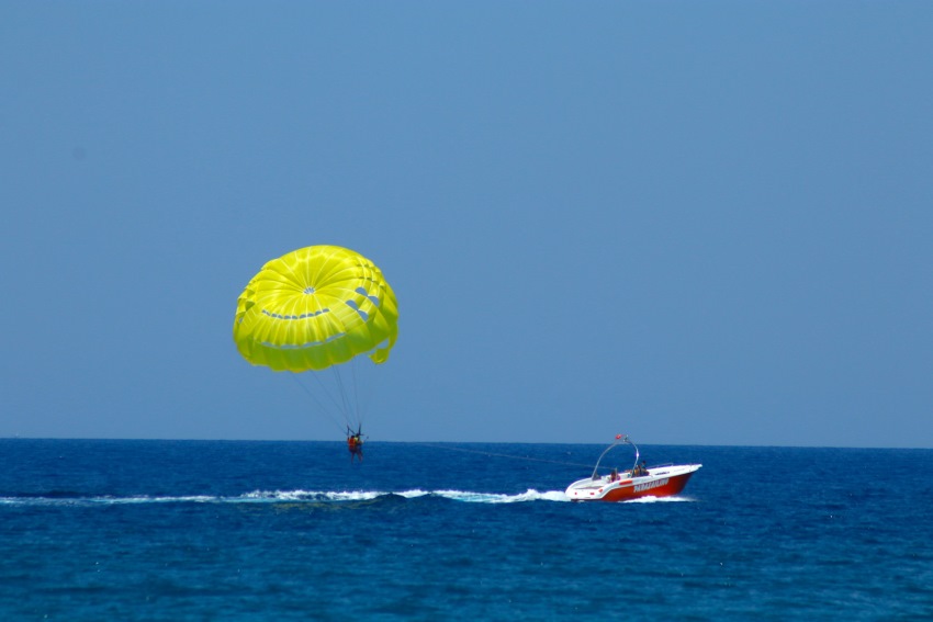 parasailing