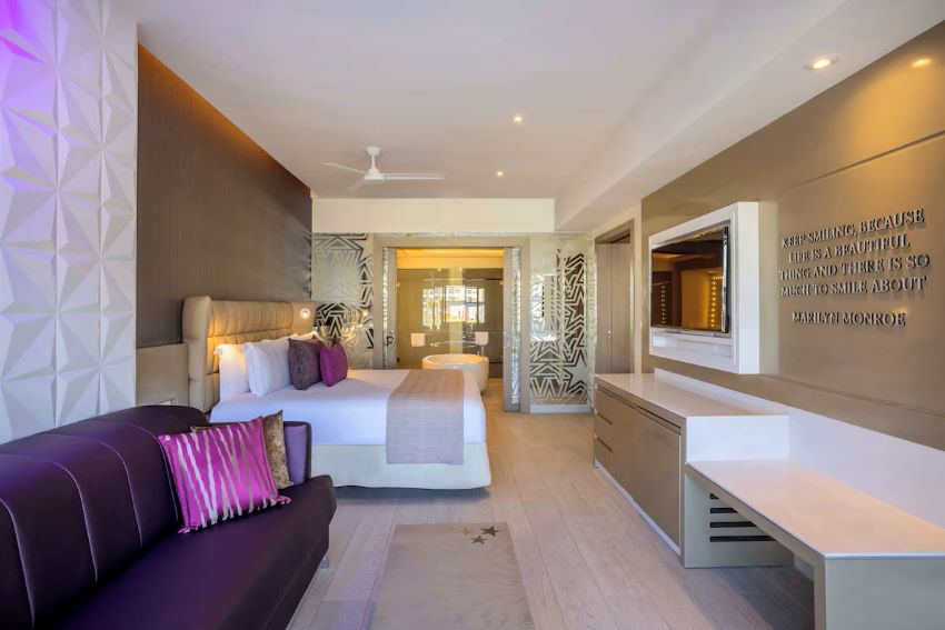 star class director's suite one bedroom at planet hollywood cancun