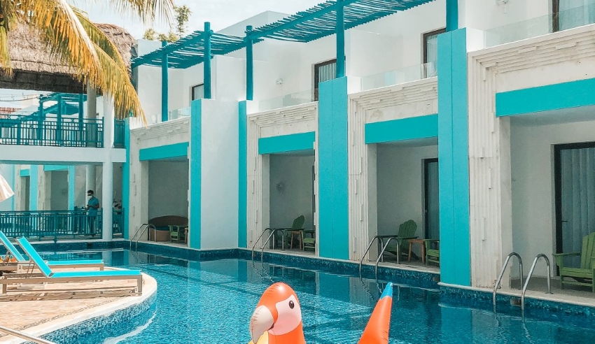 swim up paradise suite at margaritaville island reserve cancun