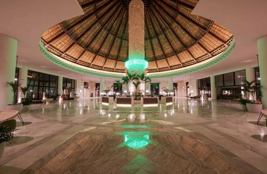 bahia principe grand tulum lobby