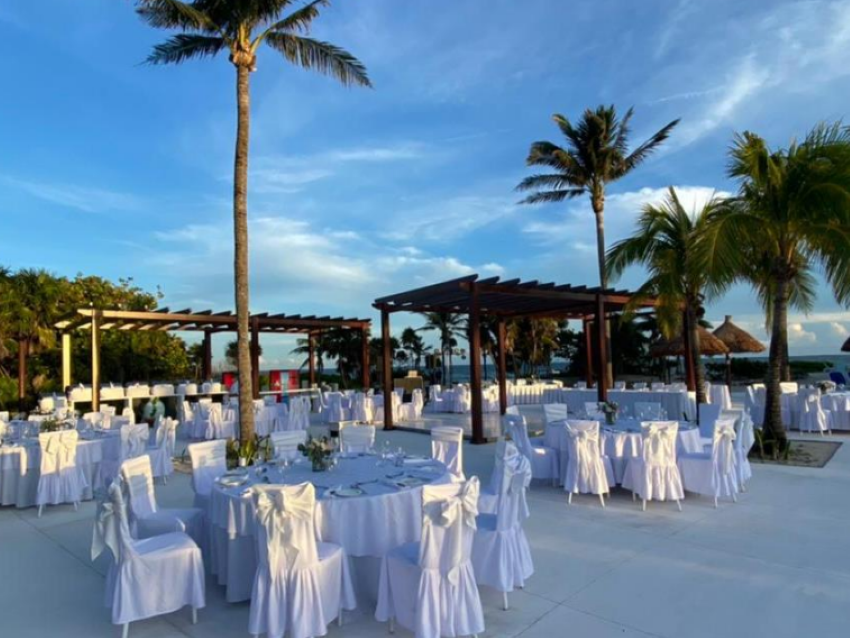 poolside venue at bahia principe grand tulum