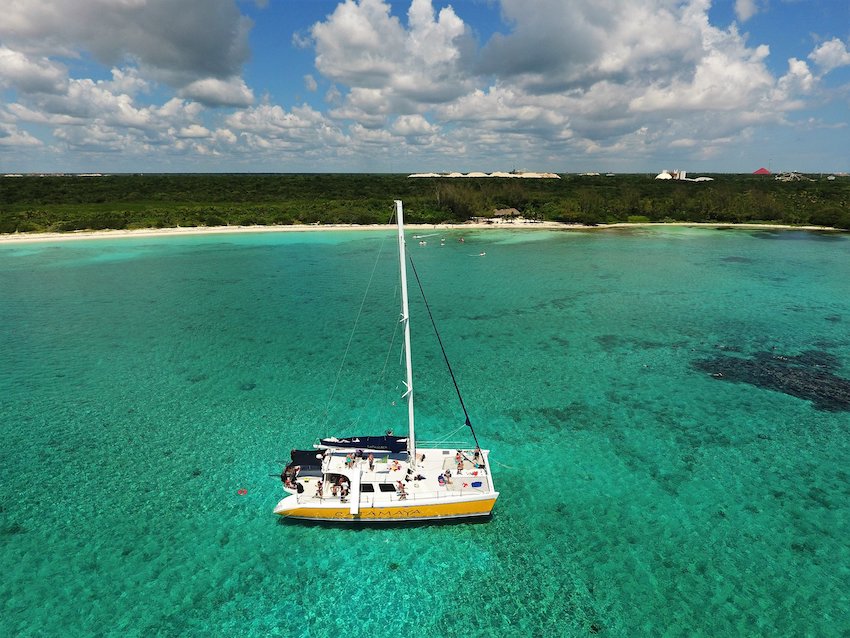 catamaran trip with wedding guests