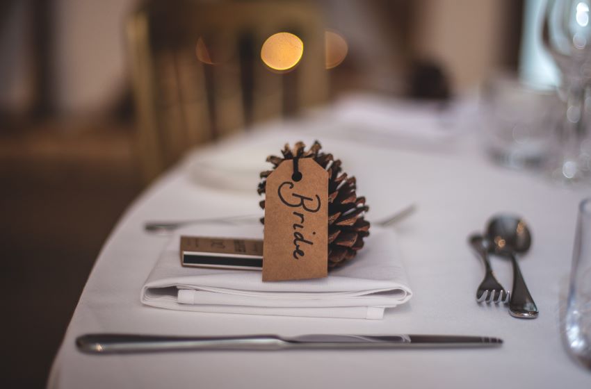 head table with bride's name card