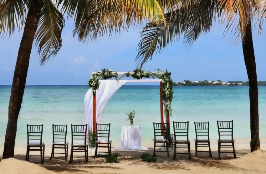 main beach venue hideaway at royalton negril