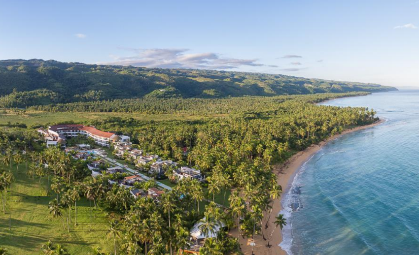 sublime samana with surrounding forest and beaches