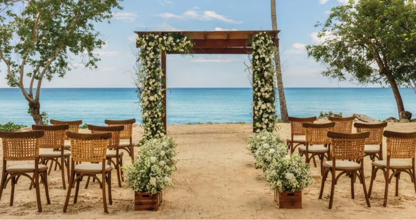 beach gazebo venue at hilton la romana