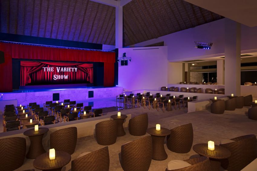 theater with show at dreams onyx punta cana