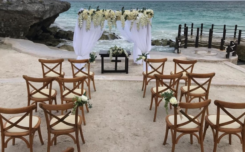beach wedding setup kore tulum