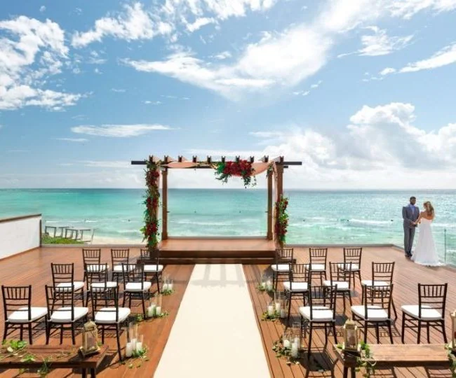 infinity deck at hilton playa del carmen