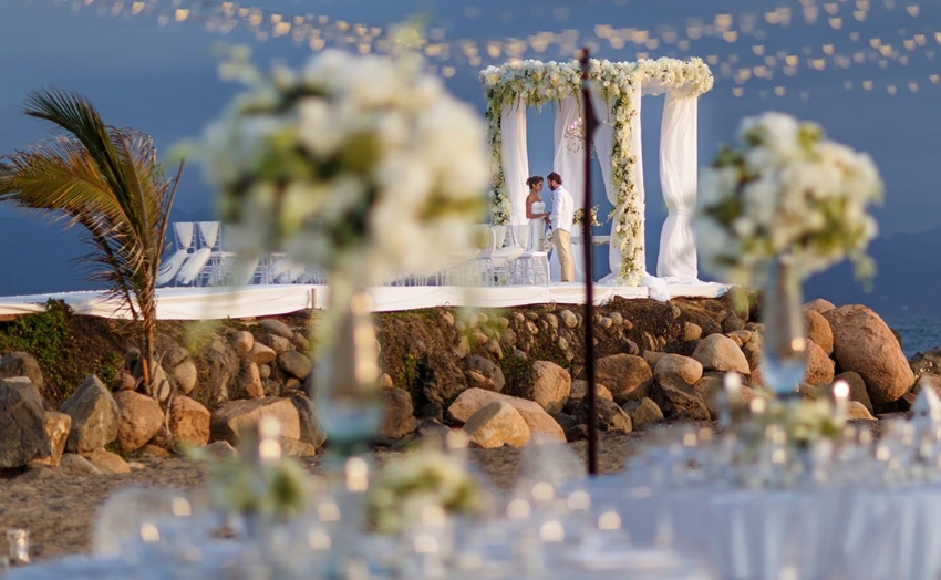 jetty wedding venue with bride and groom velas vallarta