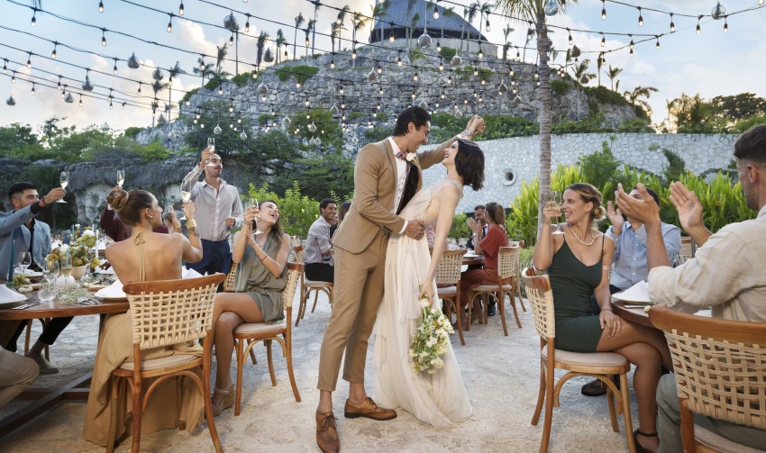 Playon Piramide wedding venue at hotel xcaret arte