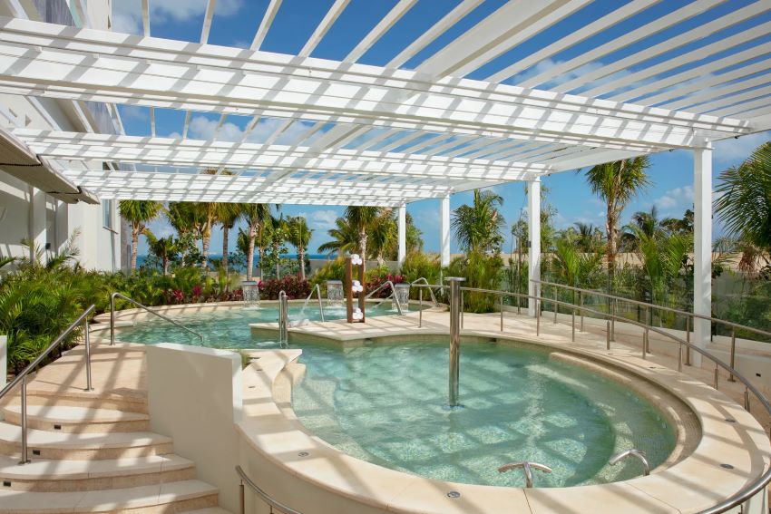 Spa hydrotherapy area at breathless cancun soul