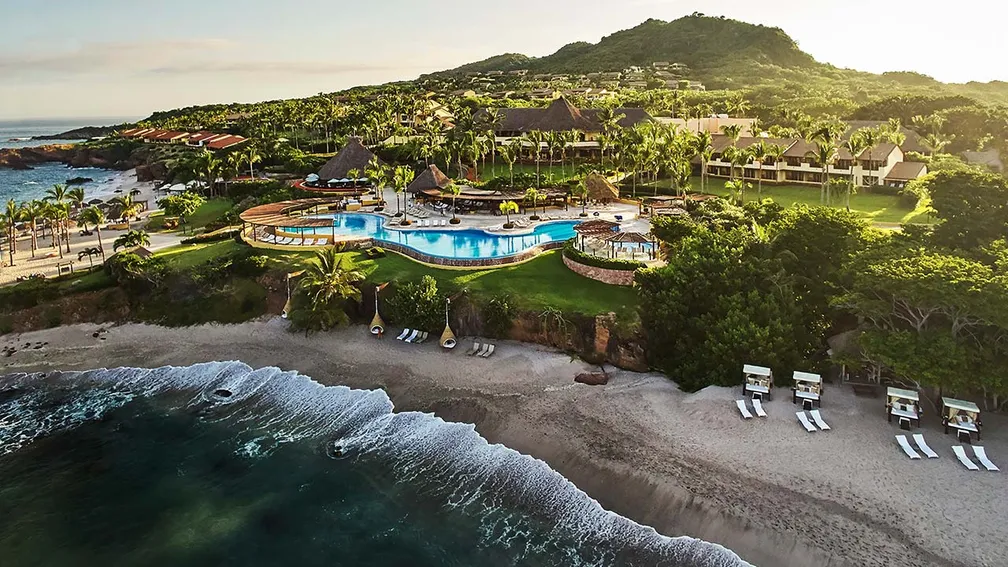 four seasons punta mita resort