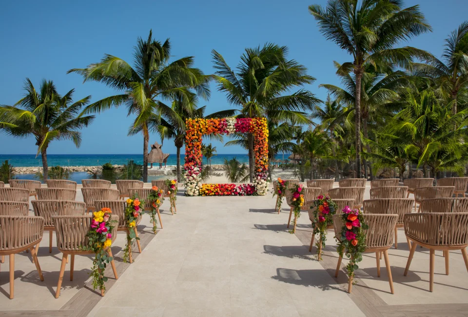 Symbolic ceremony in Rooftop terrace venue at Dreams aventures riviera maya