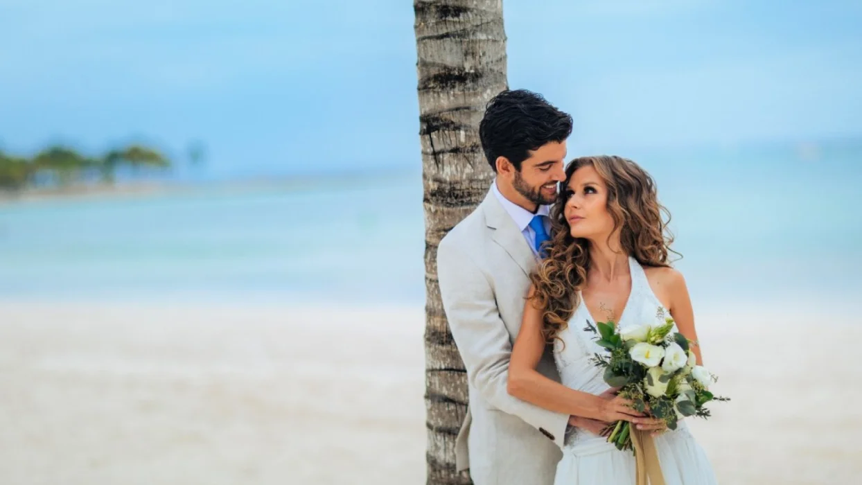 Barcelo Maya Riviera couple