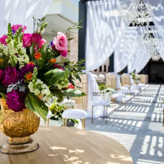 BREATHLESS RIVIERA CANCUN DECORATION