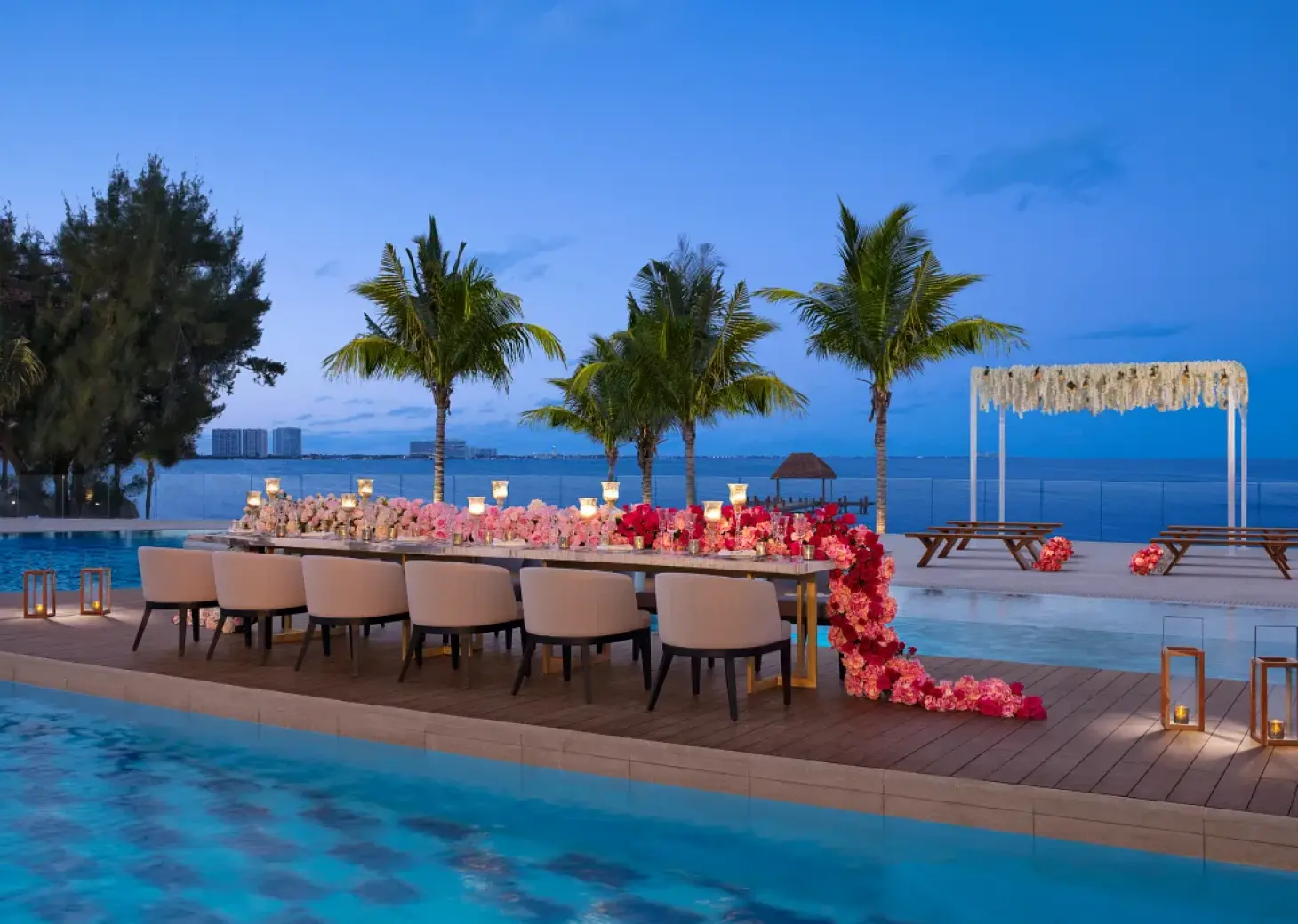 Energy pool Wedding venue at Breathless Cancun Soul Resort & Spa