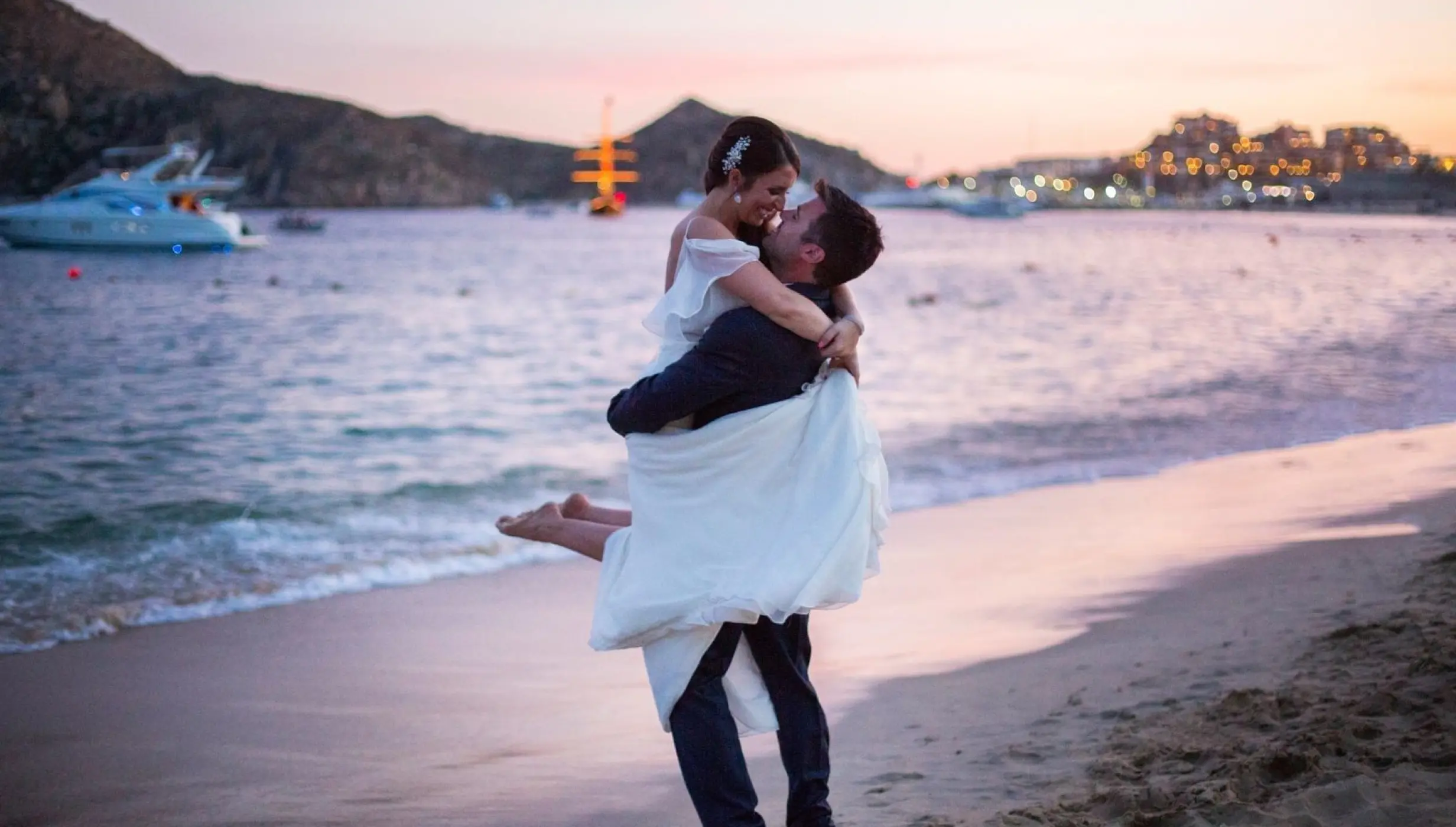 Couple on the beach venue at Casa dorada los cabos