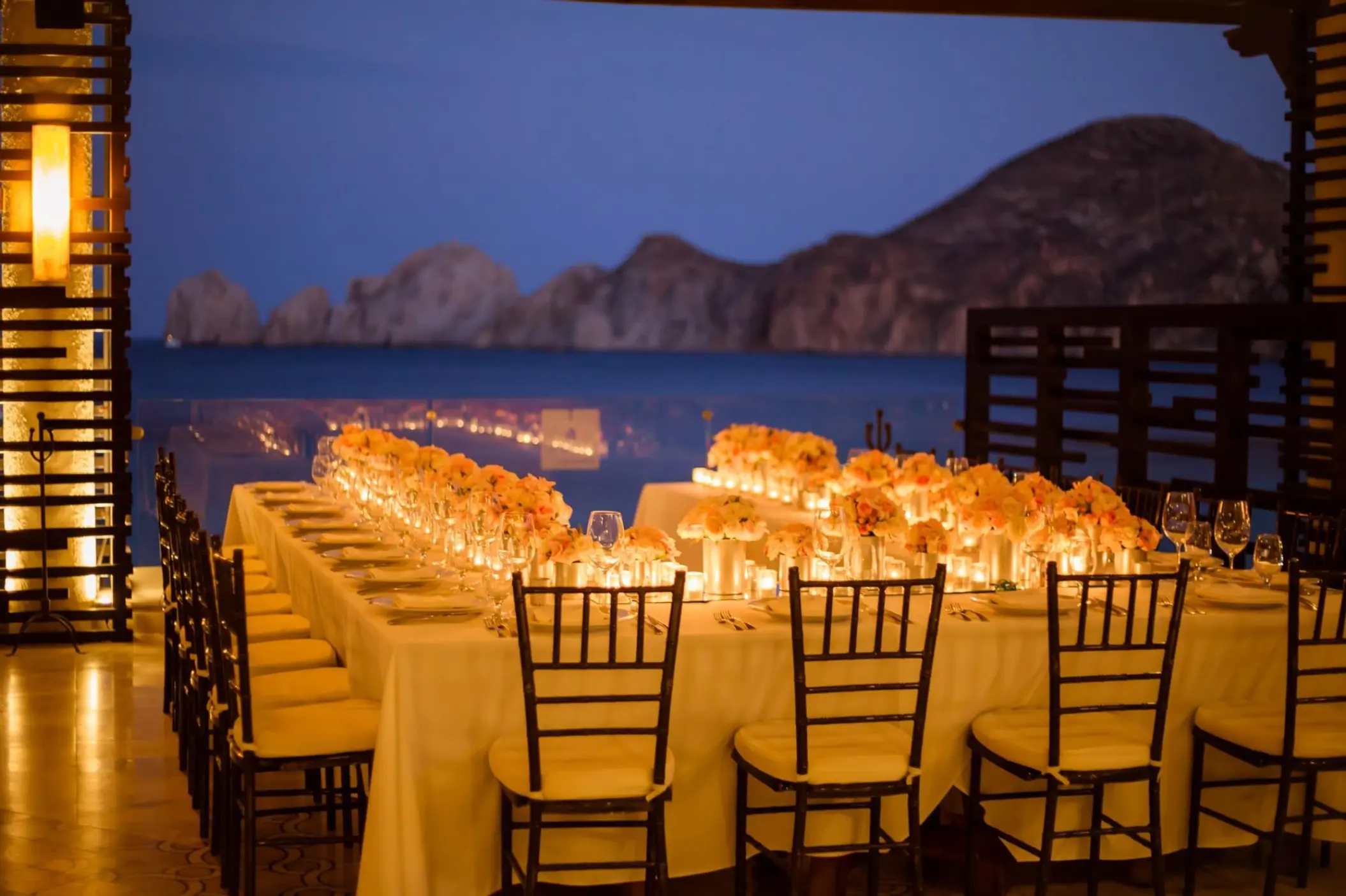 Dinner reception on the 12 tribus restaurant at Casa dorada los cabos