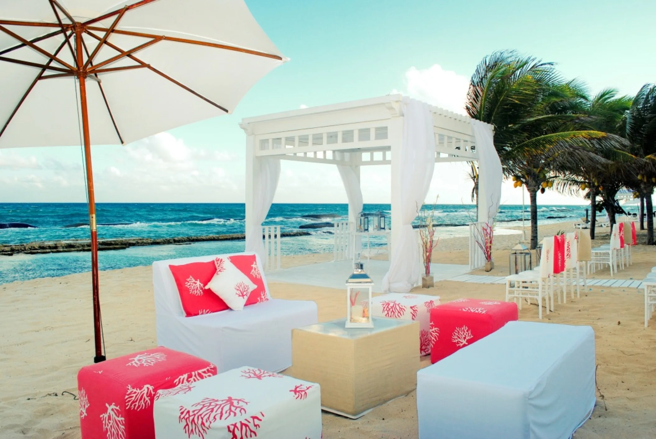 Symbolic ceremony in Bellinis gazebo at El Dorado Casitas