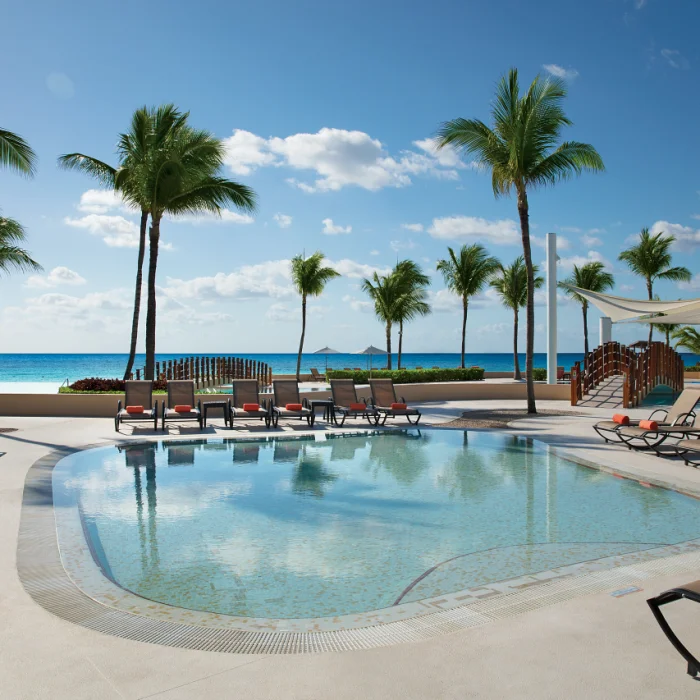 Dreams Jade Resort kids pool