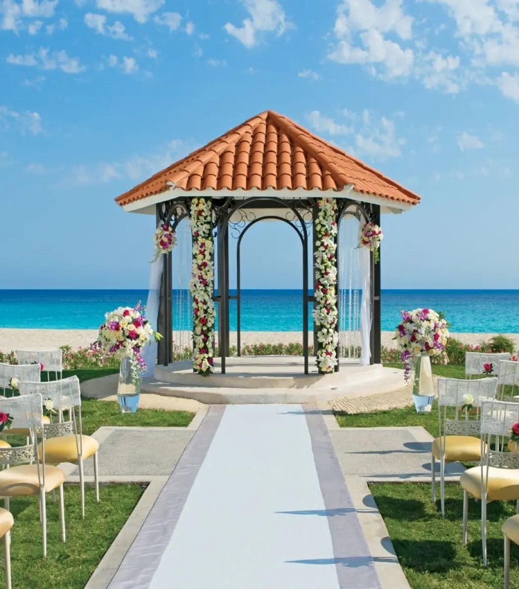 Beachfront wedding ceremony gazebo at Dreams Los Cabos, Cabo San Lucas