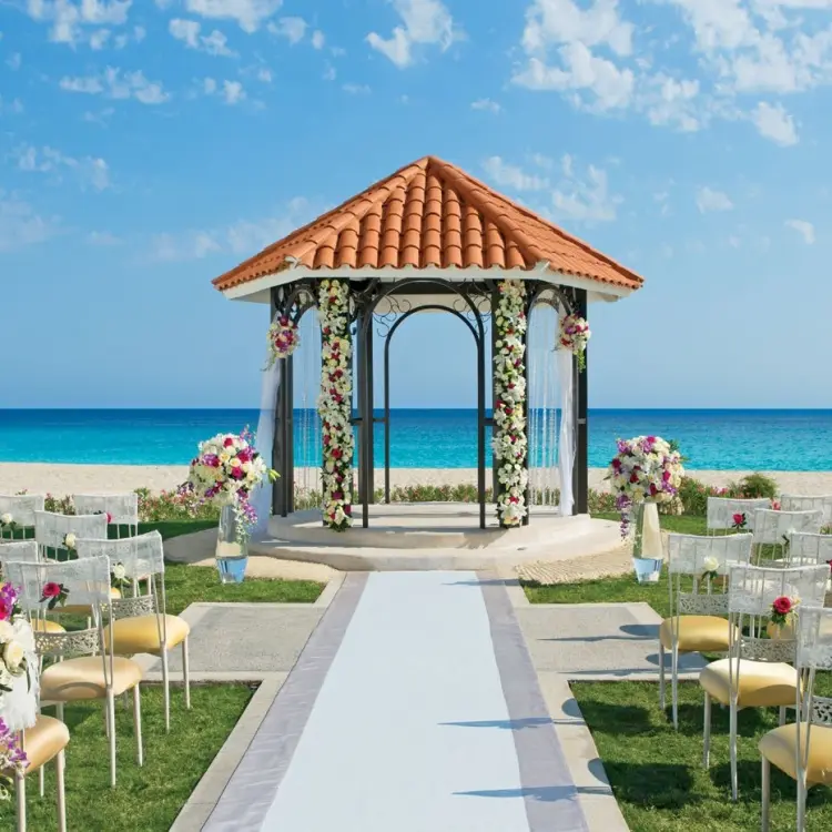Beachfront wedding ceremony gazebo at Dreams Los Cabos, Cabo San Lucas