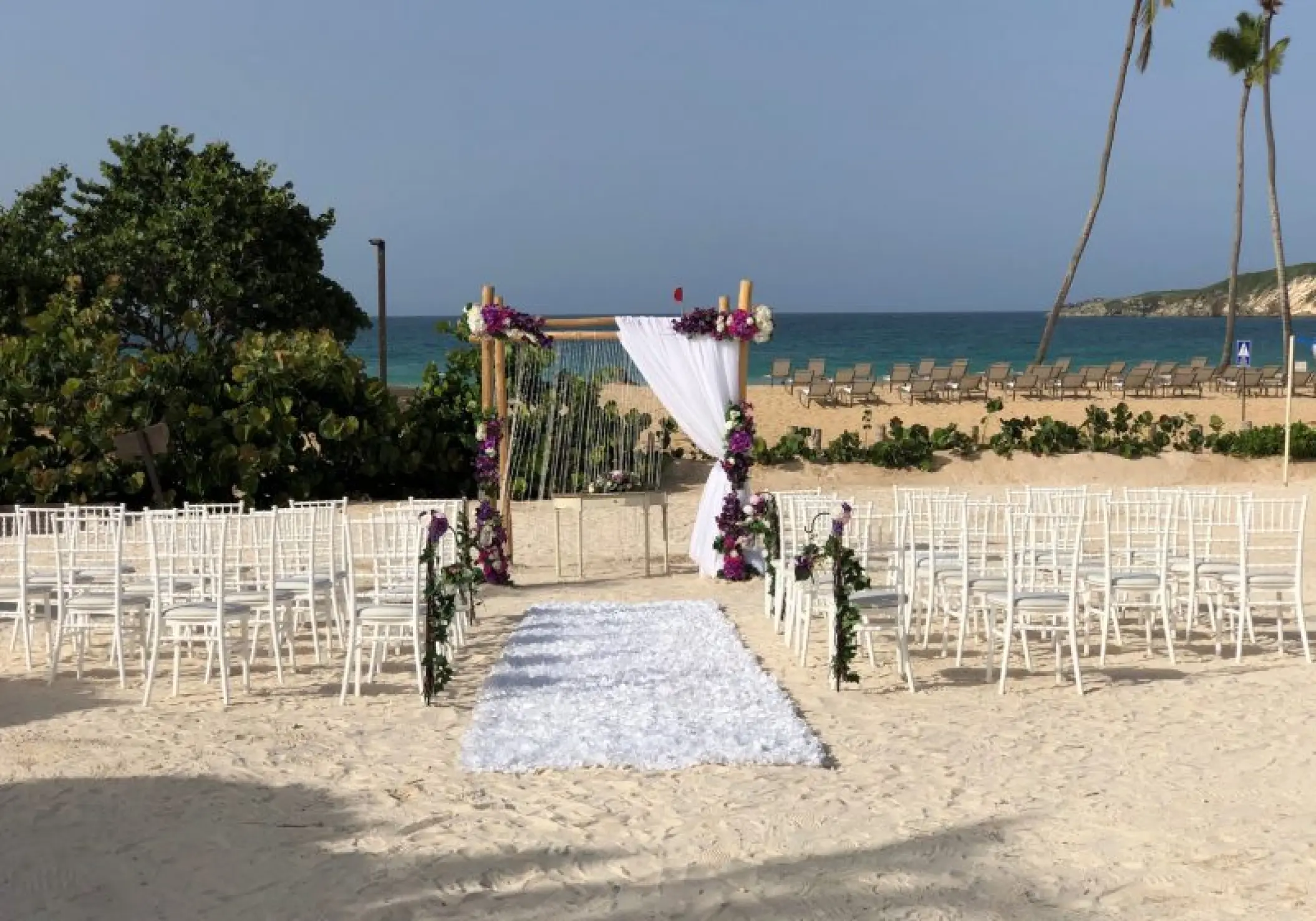 Beach wedding ceremony at Dreams Macao Beach, Punta Cana