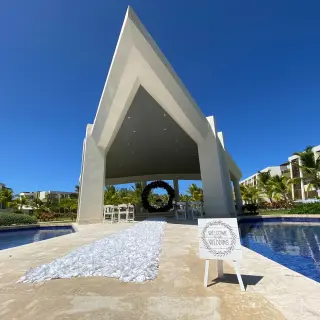 Modern fountain gazebo wedding ceremony setup at Dreams Onyx, Punta Cana