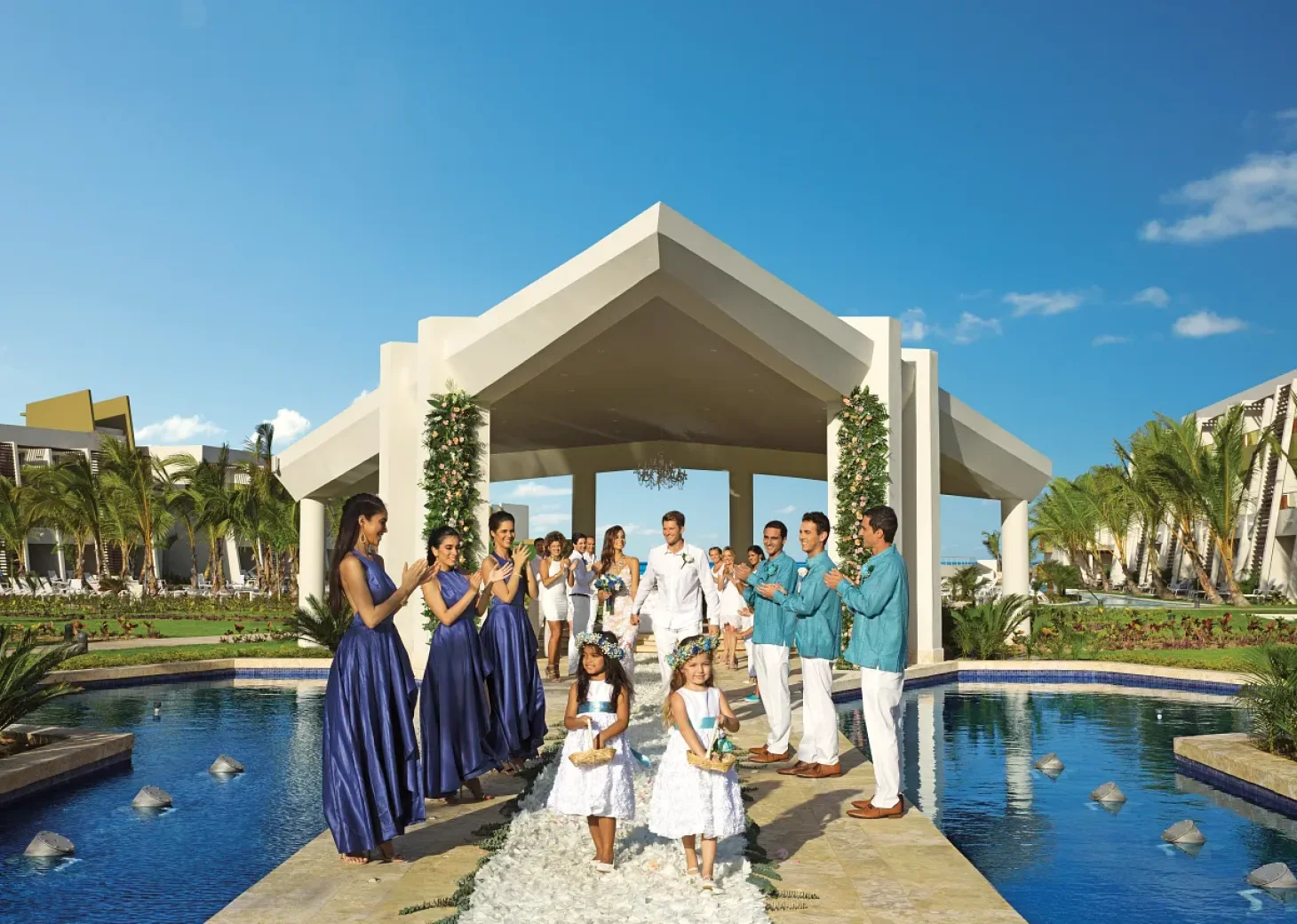 Ceremony on the wedding gazebo at Dreams Onyx Resort & Spa