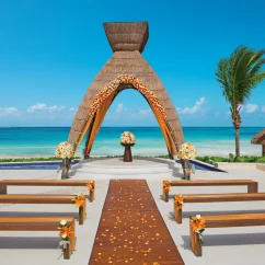 Gazebo venue at Dreams riviera cancun resort and spa
