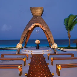 Gazebo venue at Dreams riviera cancun resort and spa