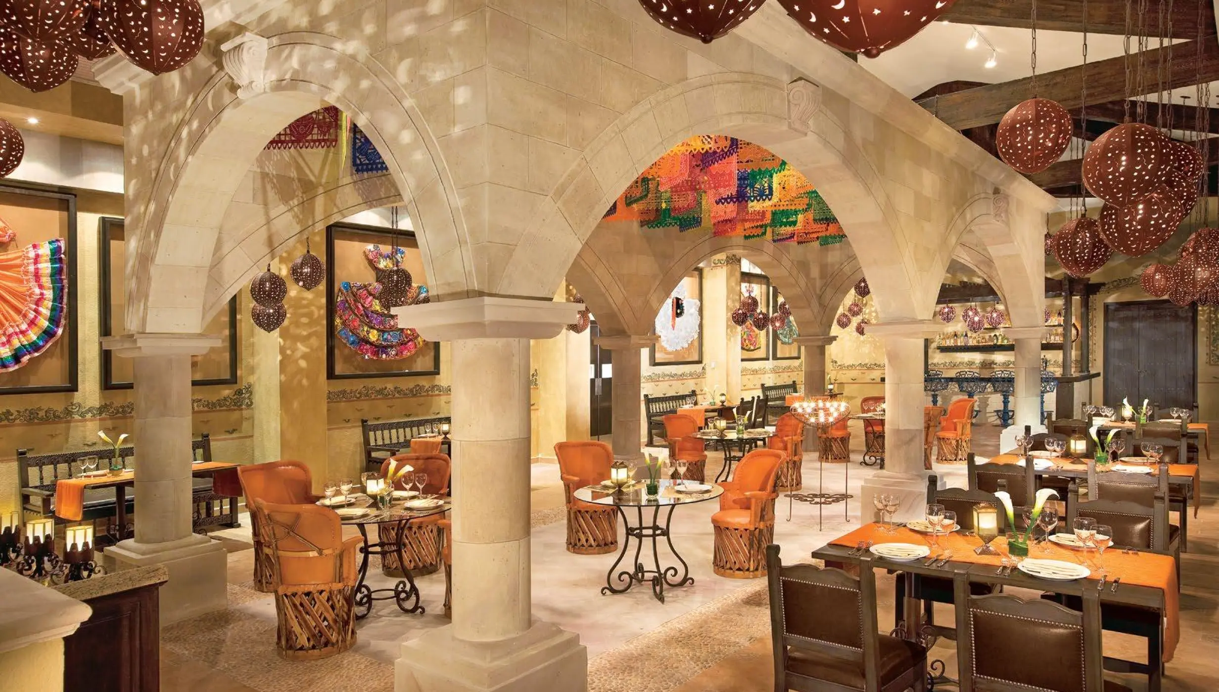 El patio restaurant venue at Dreams Riviera Cancun Resort