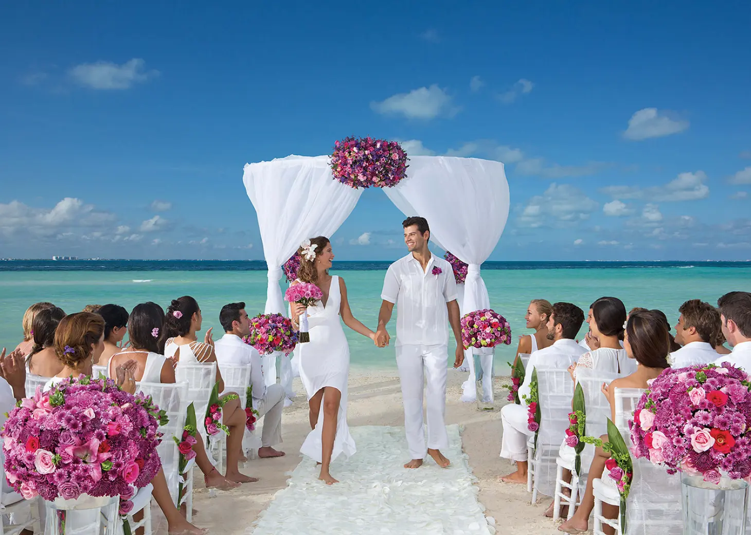 wedding ceremony at Dreams Sands Cancun resort and spa