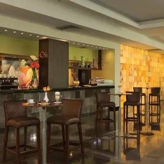 Coco Cafe coffee shop and bistro seating at Dreams Sands Cancun, Cancun