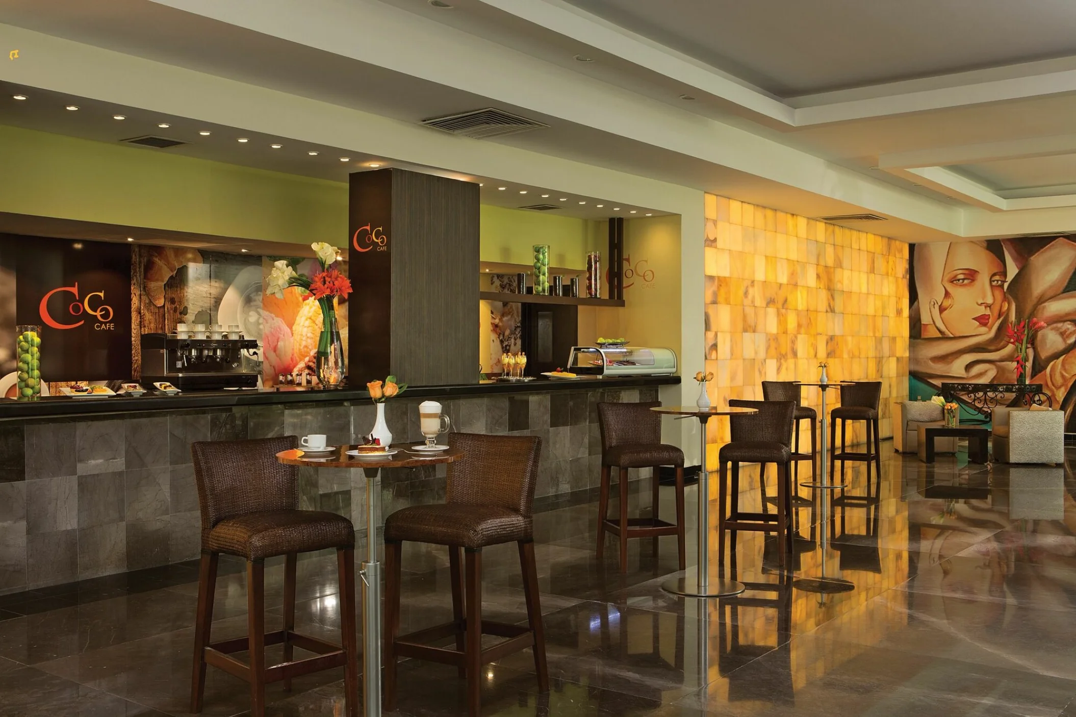 Dreams Sands Cancun cafe area
