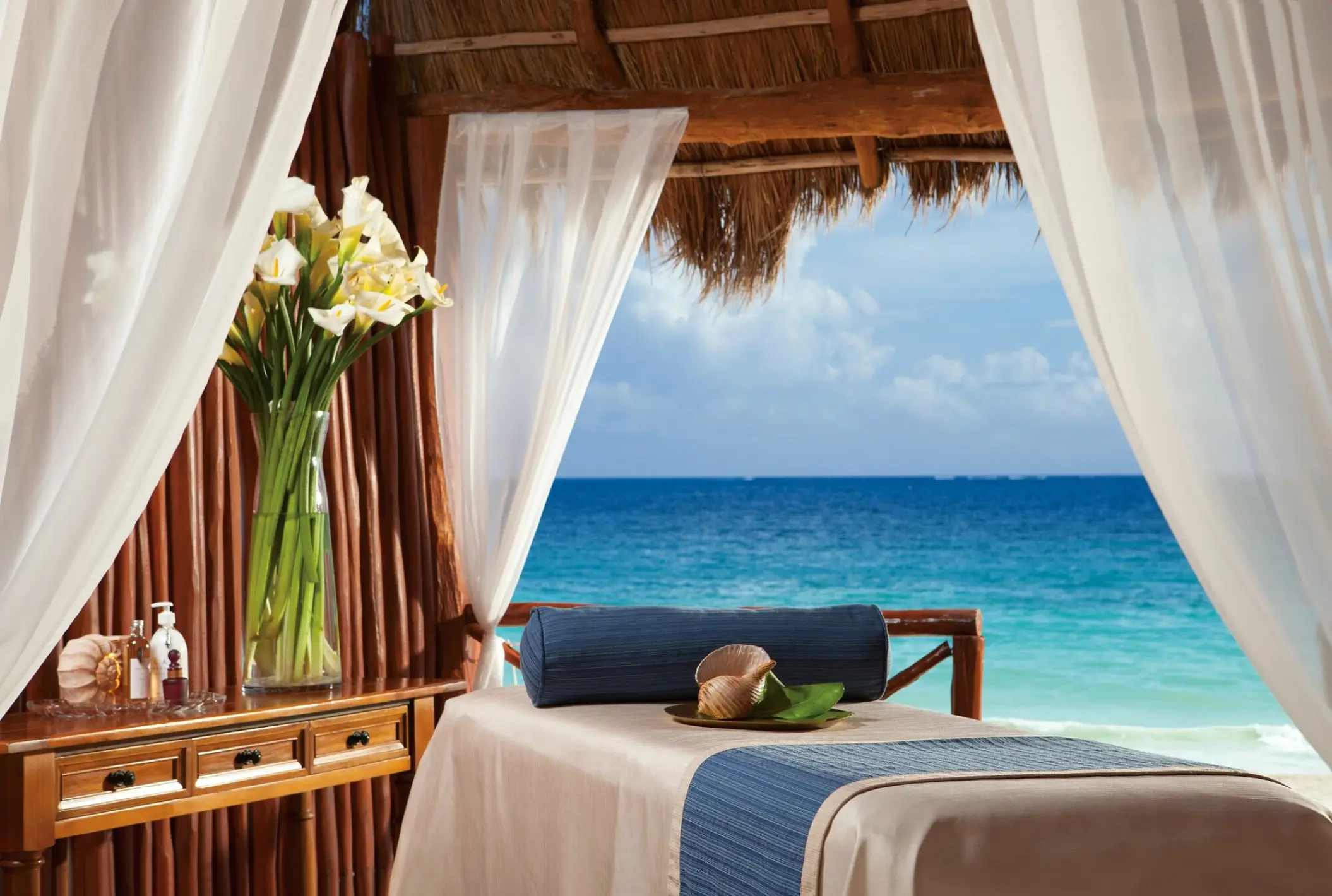 Beachfront spa massage cabin at Dreams Sapphire, Riviera Maya