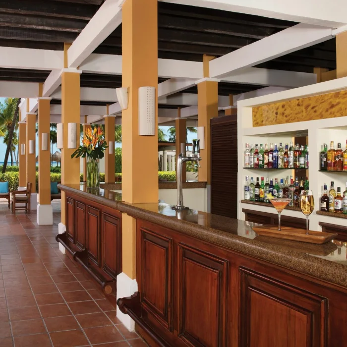 Dreams Tulum Resort outdoor bar Sugar Reef