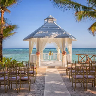 White Gazebo venue at El dorado Seaside suites