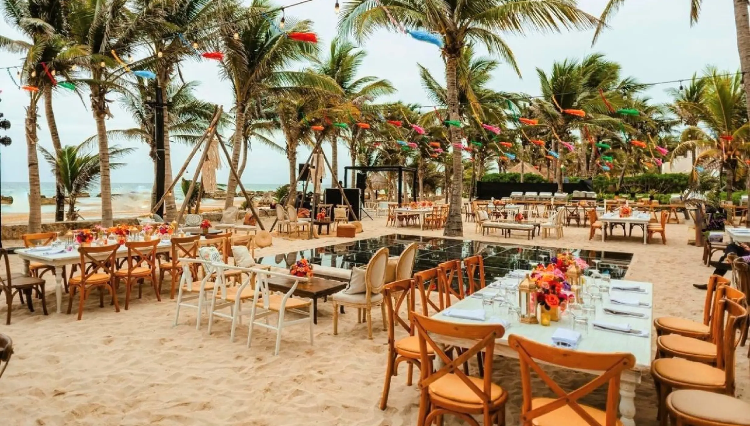 Fuentes Beach Gazebo venue at El Dorado Resort