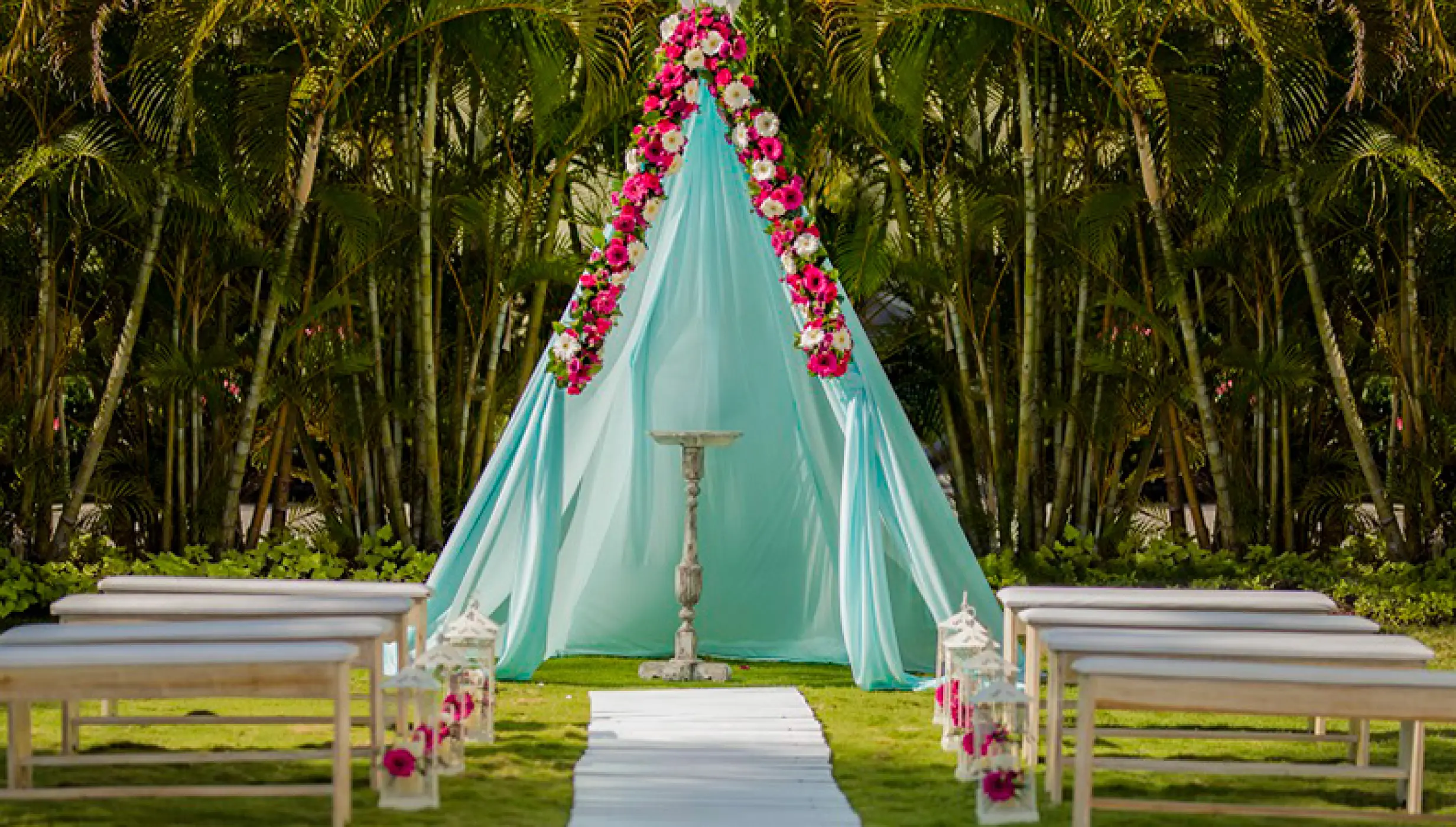 Grand Ballroom Garden venue at El dorado resort