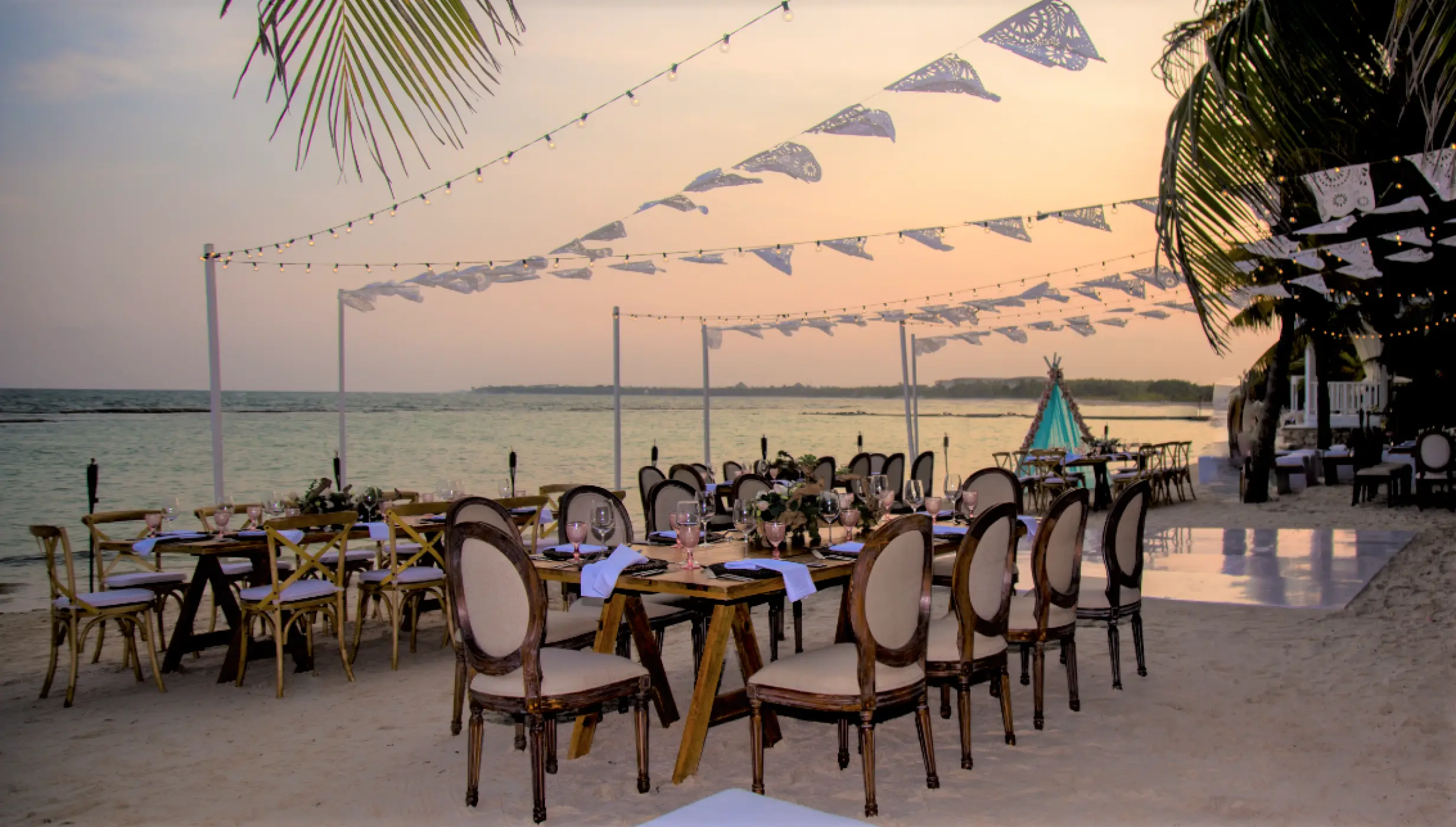 El dorado seaside suites Beach area at palms section venue