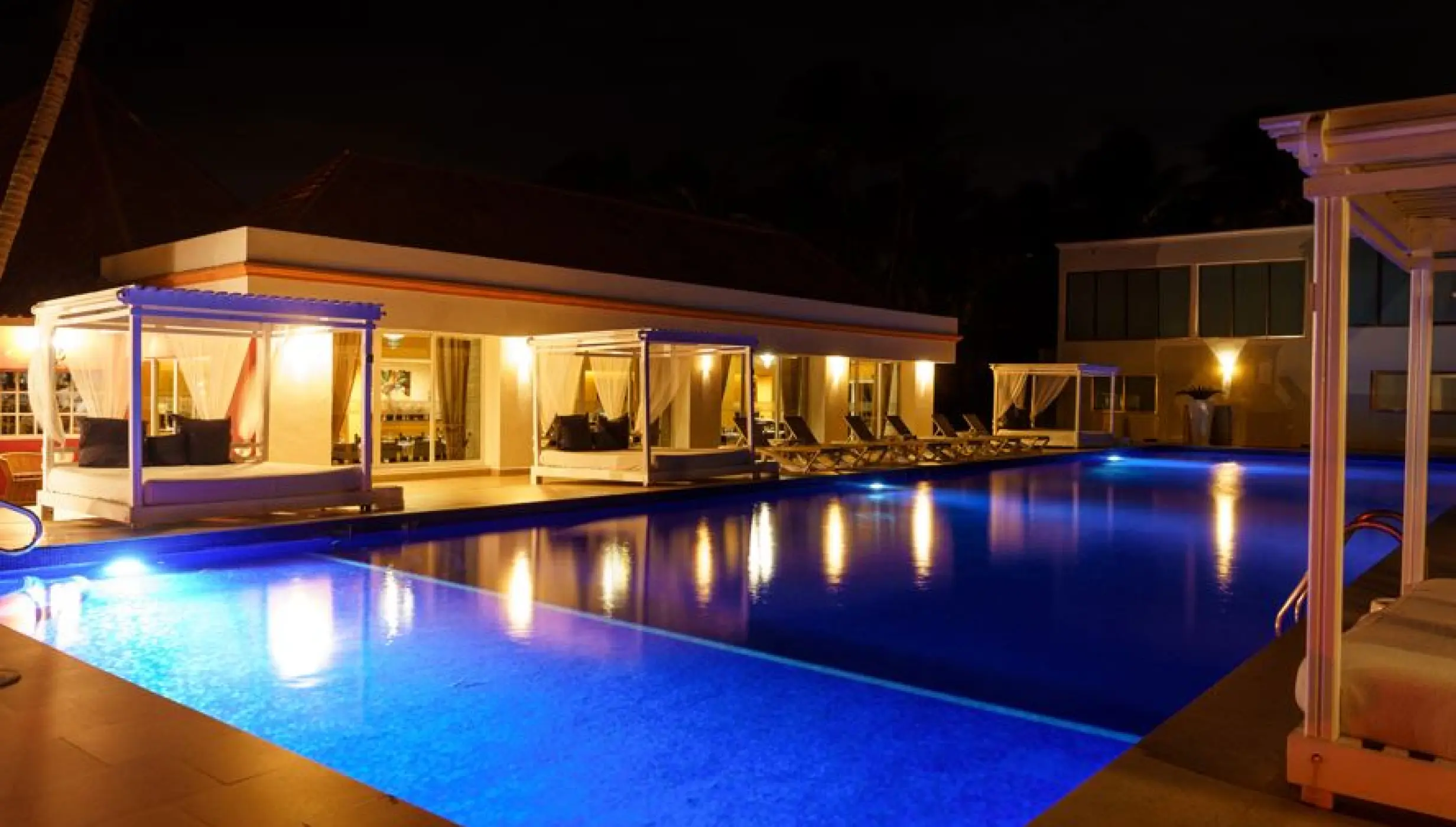 Cotorros Pool Party venue at El dorado seaside suites